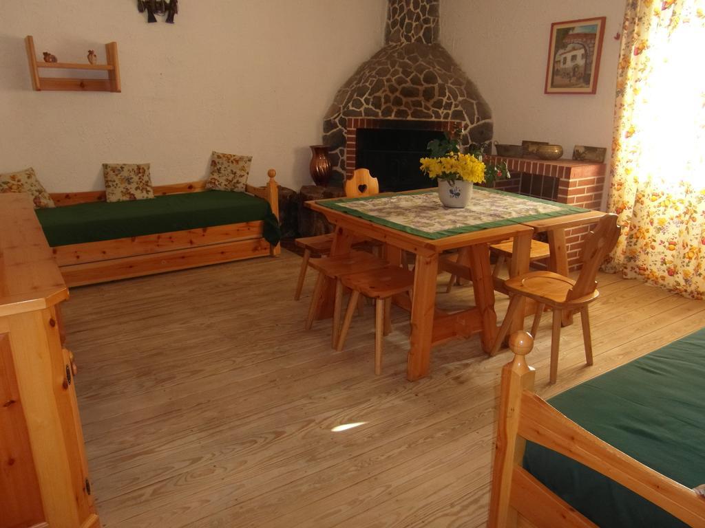 Residence Serra La Nave Ragalna Buitenkant foto