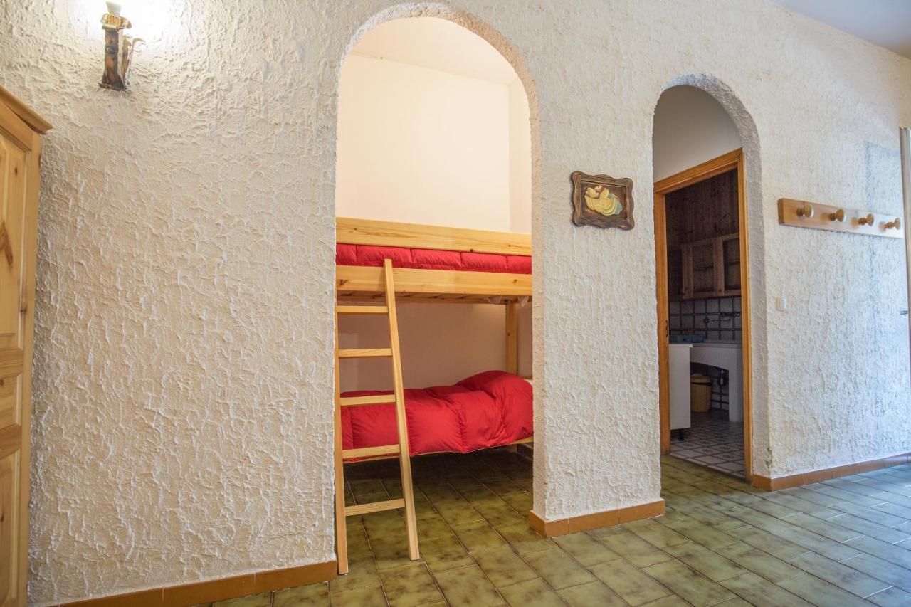 Residence Serra La Nave Ragalna Buitenkant foto