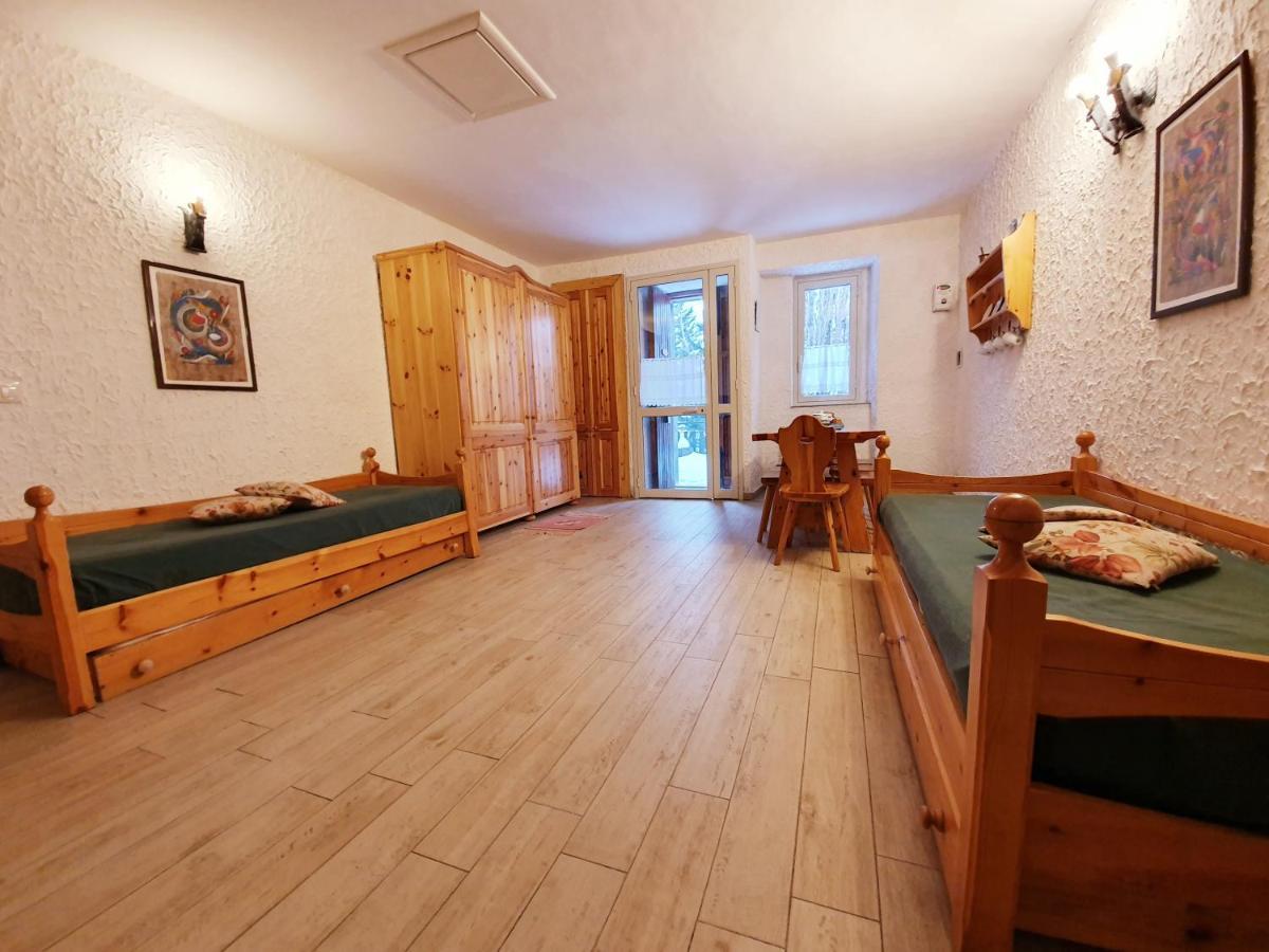 Residence Serra La Nave Ragalna Buitenkant foto